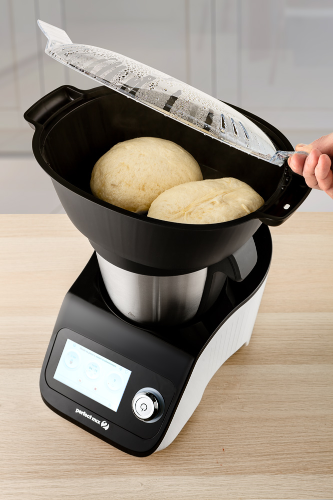 Wielofunkcyjne urządzenie kuchenne MFC2500 PERFECT MIX2 