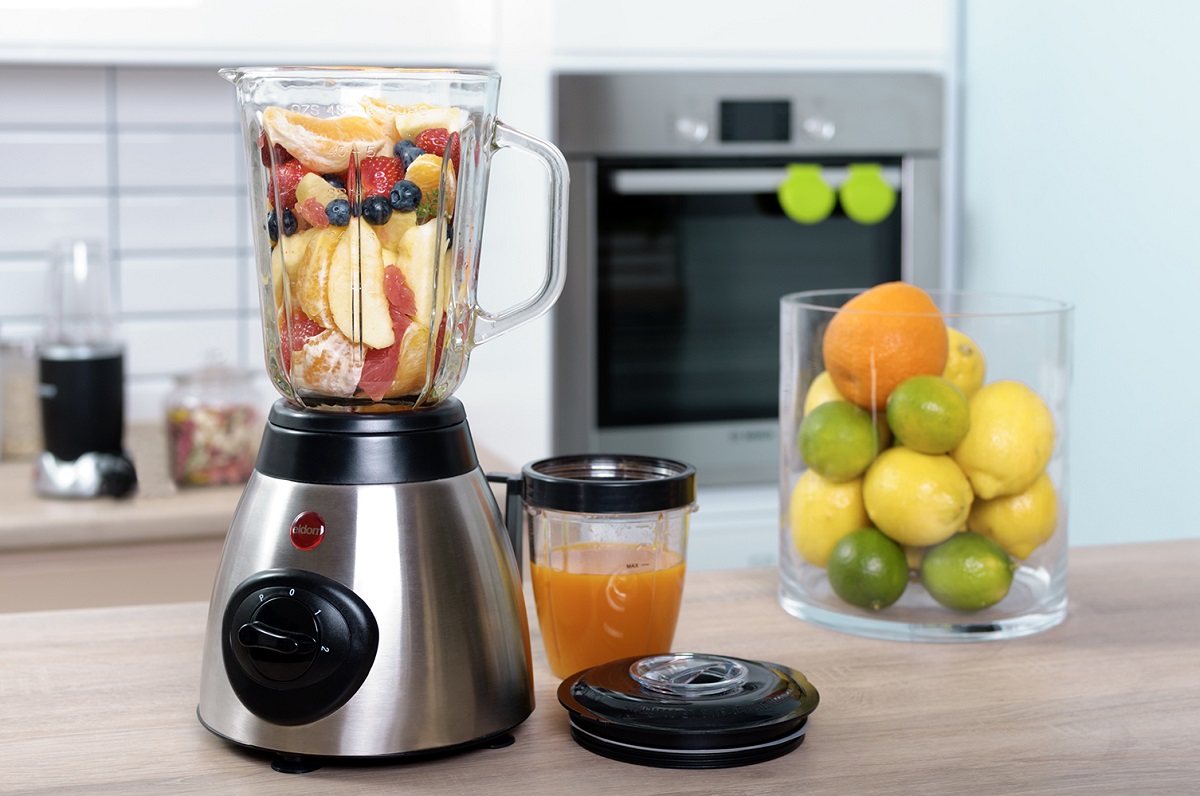 Zdrowe koktajle odchudzające – jak przygotowywać je w blenderze?